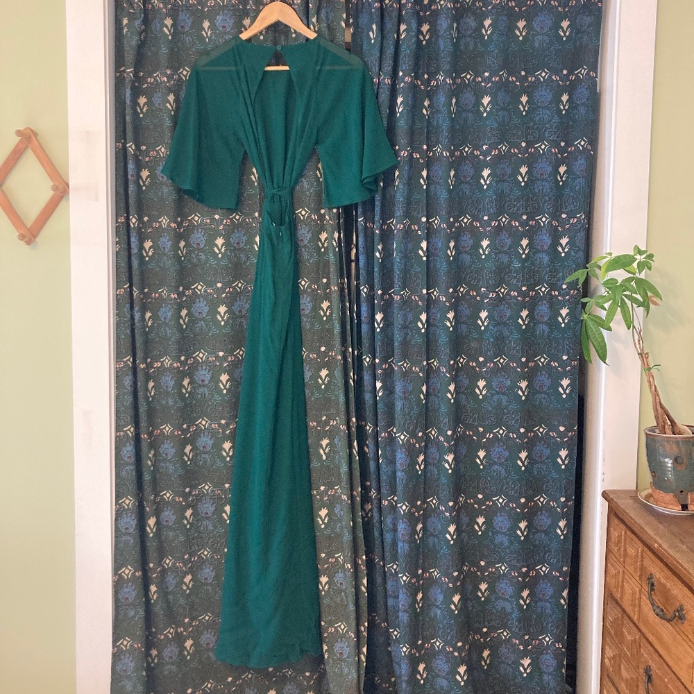 Reformation Emerald Pansy Dress - Picture 7 of 10